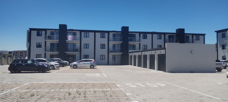 3 Bedroom Property for Sale in Parklands East Western Cape